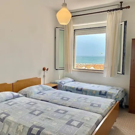 5 Posti Fronte Mare Бібіоне